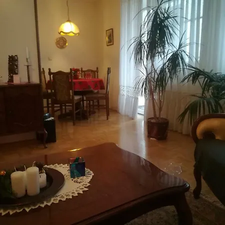 Διαμέρισμα Gecev *